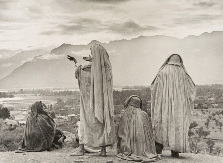 Henri Cartier-Bresson, "Srinagar, Kashmir" 1948